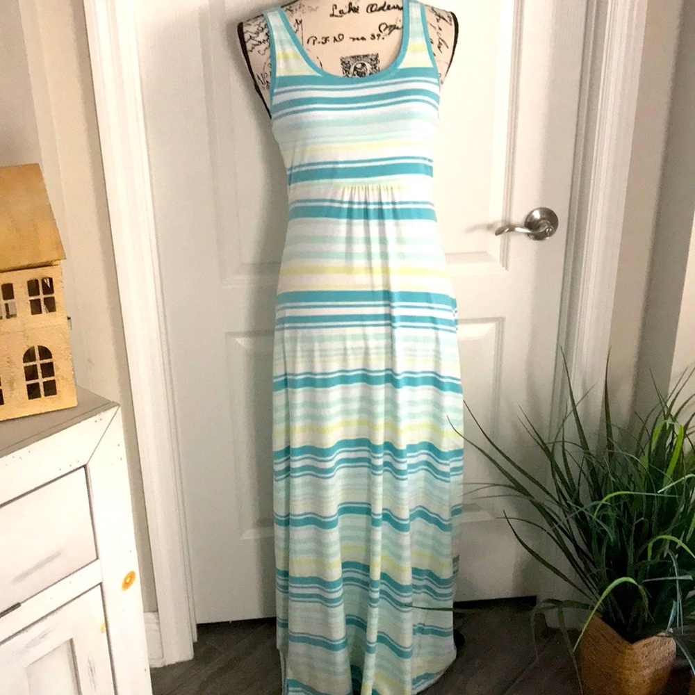Columbia maxi dress. NWOT